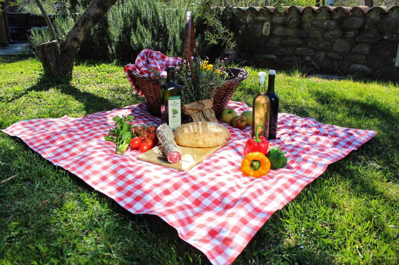 Agriturismo Il Poderetto Licciana Nardi Exteriér fotografie
