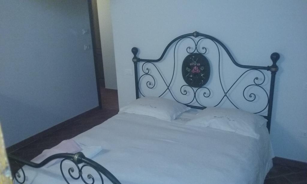 Agriturismo Il Poderetto Licciana Nardi Pokoj fotografie